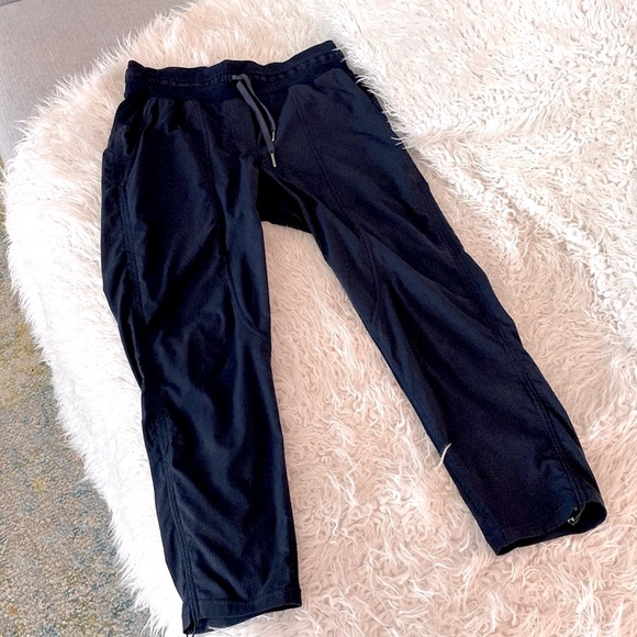 lululemon Dance Studio Mid Rise Cropped Pants Navy - Picture 4 of 7